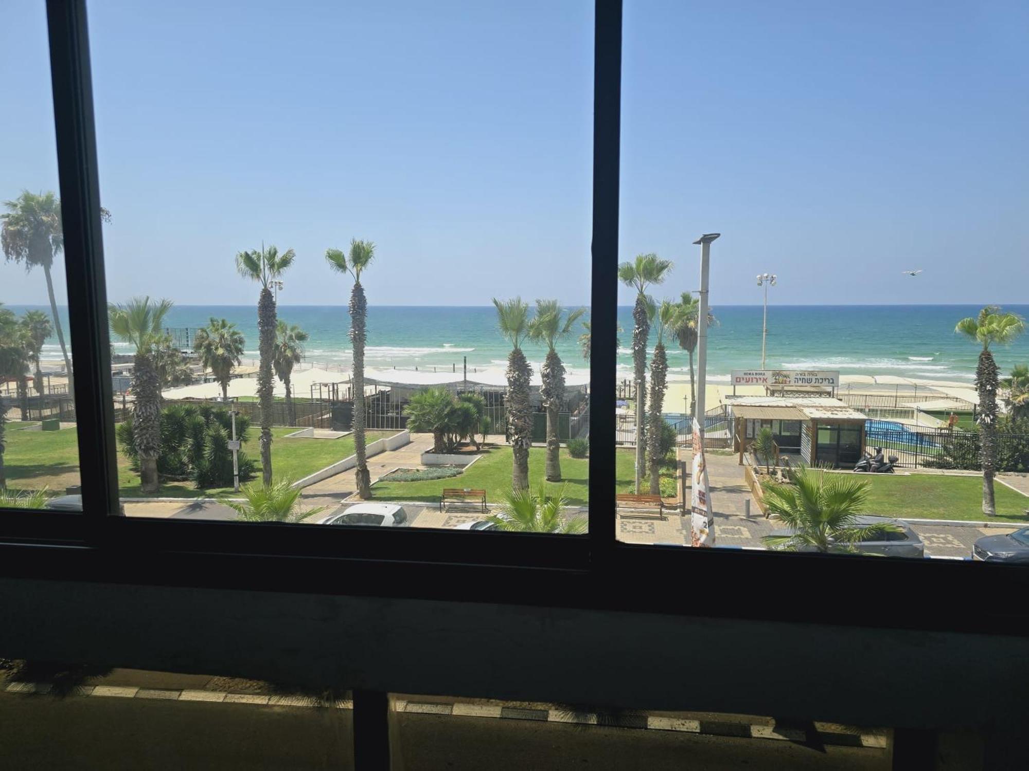 Gk Apartment Beauty Bat Yam Exterior foto