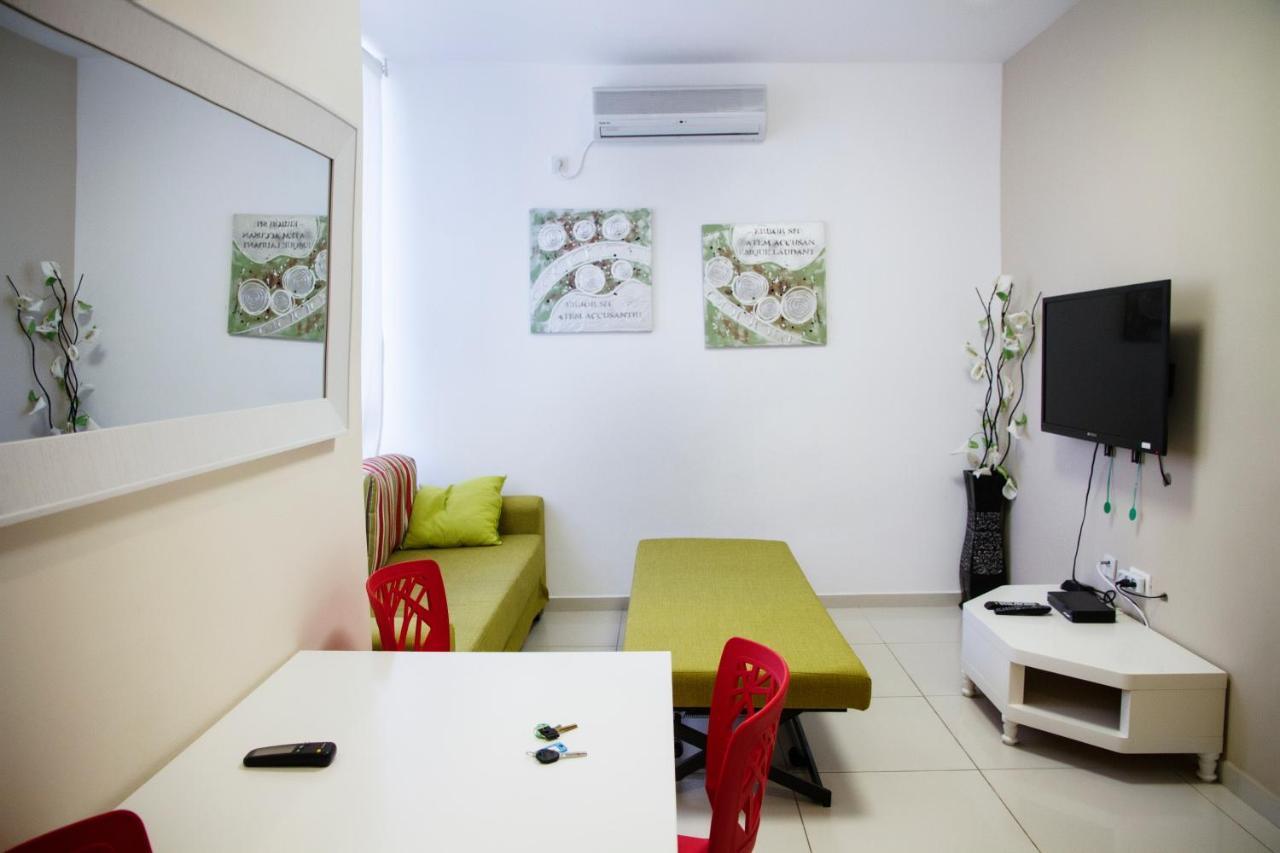 Gk Apartment Beauty Bat Yam Exterior foto
